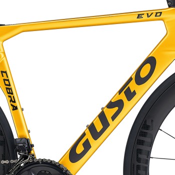 Gusto Cobra EVO Shimano 105 - Amarelo Dourado