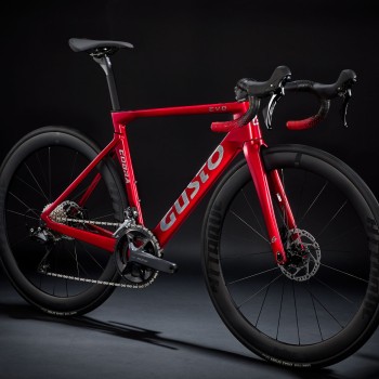 Gusto Cobra EVO Shimano 105 - Vermelho