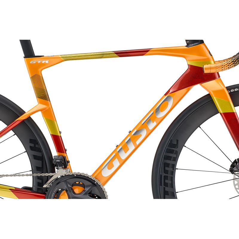 Gusto GTR - Shimano Ultegra Di2 - Flux Orange